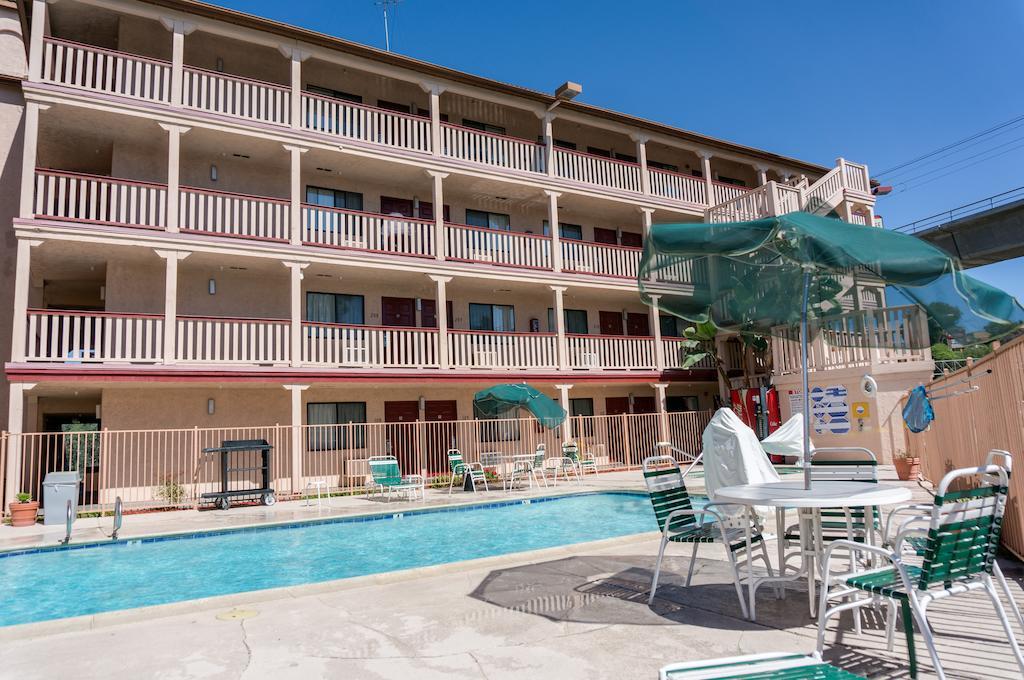 Heritage Inn La Mesa Εξωτερικό φωτογραφία